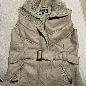 Marcelle Renee Lux womens vest sz M‎